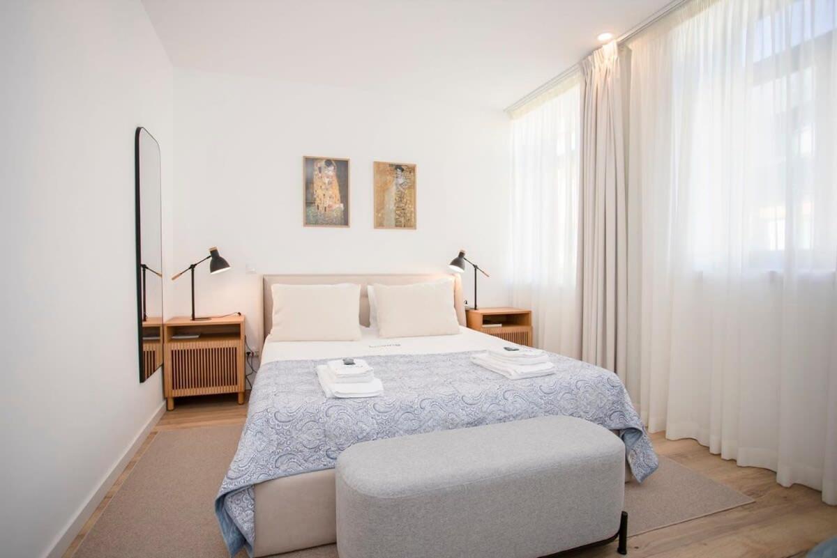 Liiiving In Porto - Urban Art Apartment Εξωτερικό φωτογραφία